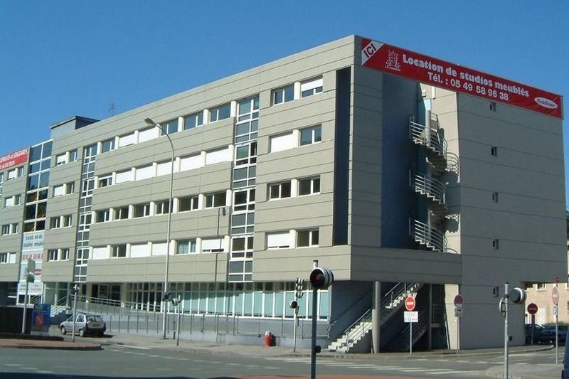 Sejours & Affaires Poitiers Lamartine Екстериор снимка